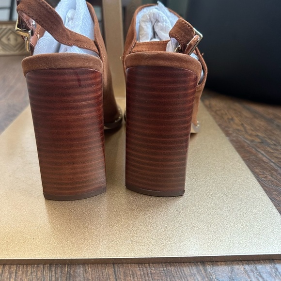 Steve Madden | Brown Peep-Toe Block Heel Mules - Picture 5 of 6